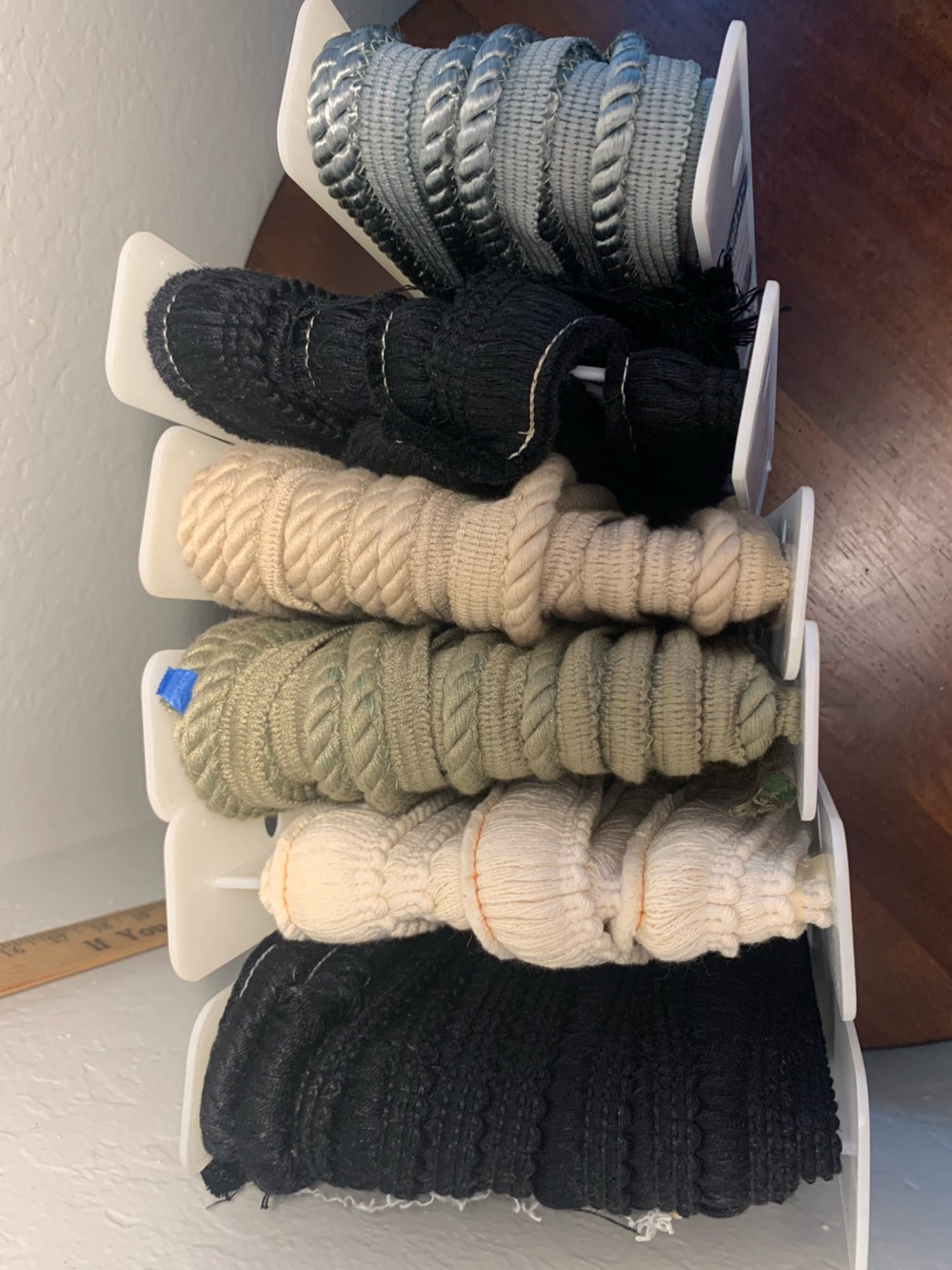 LOT Wrights trim set of 6